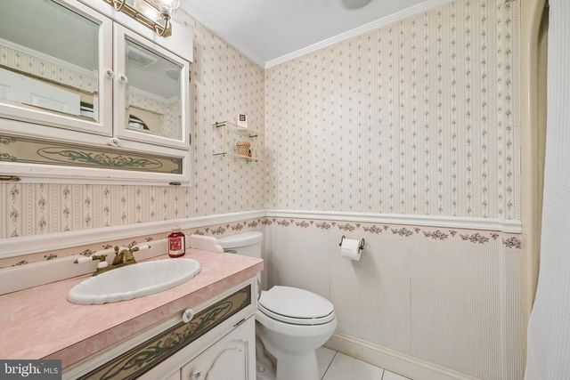 27 FRIPPS RD, Sicklerville, NJ 08081