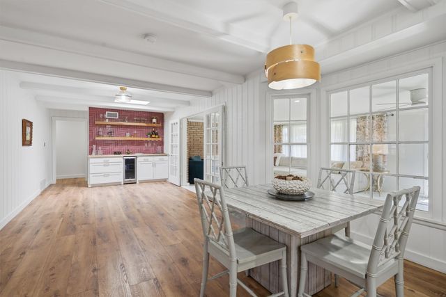 4137 Selkirk Drive W, Fort Worth, TX 76109