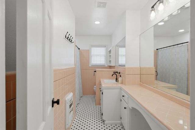 4137 Selkirk Drive W, Fort Worth, TX 76109