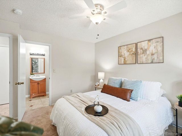 951 Conifer Ct, Littleton, CO 80126