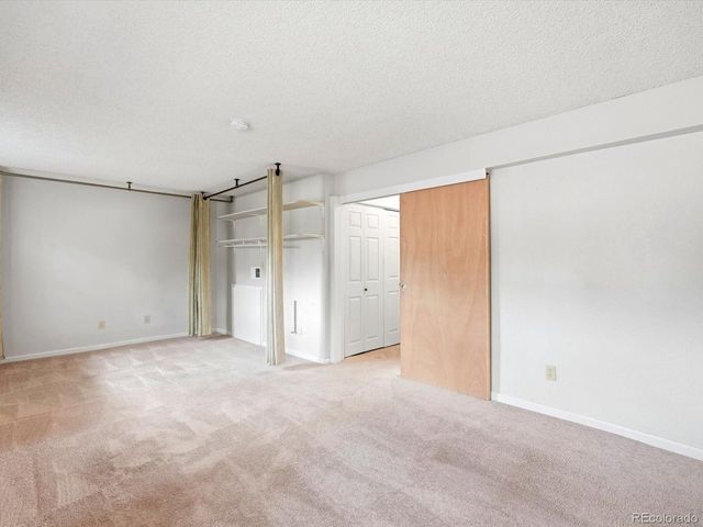 951 Conifer Ct, Littleton, CO 80126