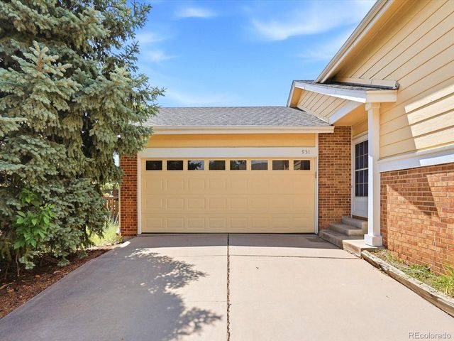 951 Conifer Ct, Littleton, CO 80126