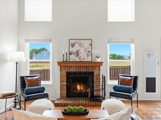 951 Conifer Ct, Littleton, CO 80126
