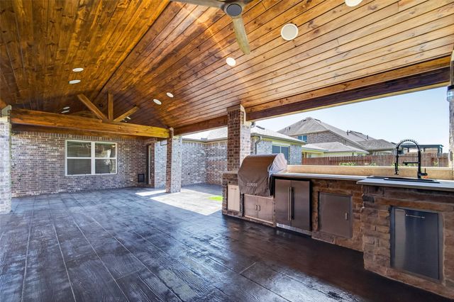 12322 Sabine Point Drive, Humble, TX 77346