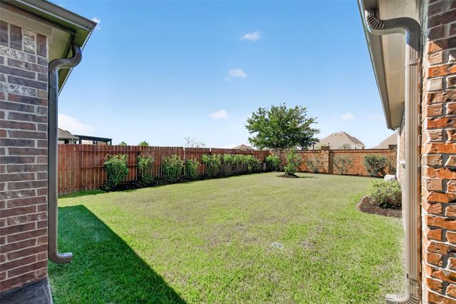 12322 Sabine Point Drive, Humble, TX 77346