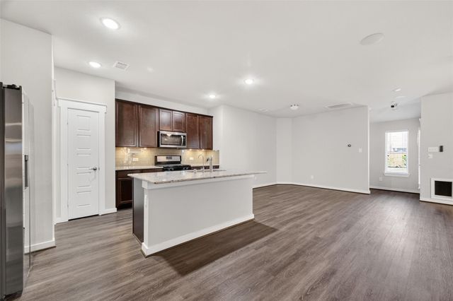 12322 Sabine Point Drive, Humble, TX 77346