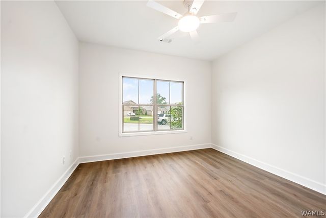 435 Creek Side Loop, Tuscaloosa, AL 35404