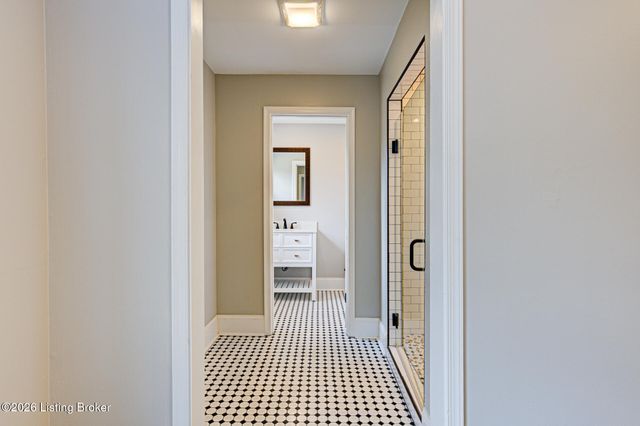 7616 Old Salem Rd, Louisville, KY 40242