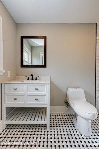 7616 Old Salem Rd, Louisville, KY 40242