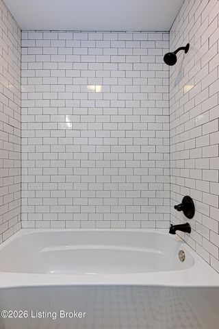 7616 Old Salem Rd, Louisville, KY 40242