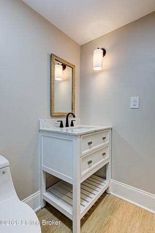 7616 Old Salem Rd, Louisville, KY 40242