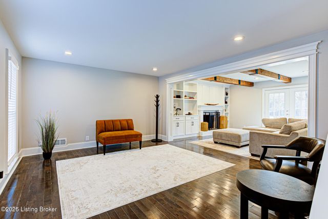 7616 Old Salem Rd, Louisville, KY 40242