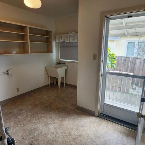 100 Eucalyptus Avenue, South San Francisco, CA 94080