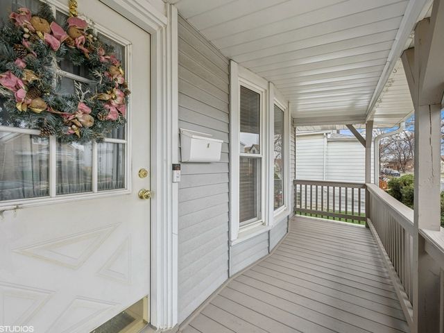 2539 N 74th Court, Elmwood Park, IL 60707