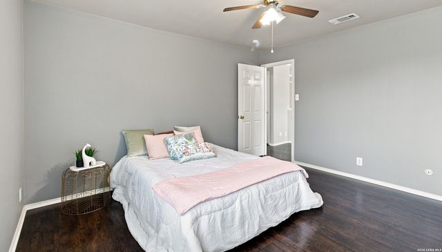 11922 GHOSTBRIDGE, Helotes, TX 78023