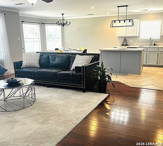 11922 GHOSTBRIDGE, Helotes, TX 78023