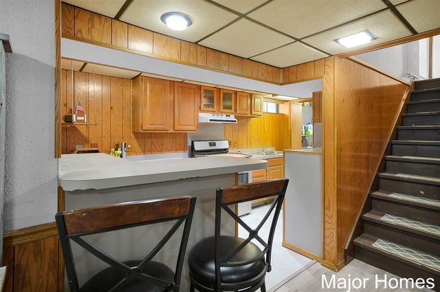 2514 Valleyview Street, Wyoming, MI 49519