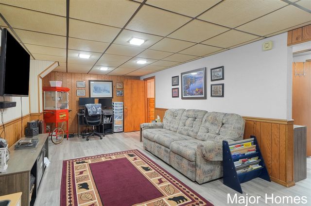 2514 Valleyview Street, Wyoming, MI 49519