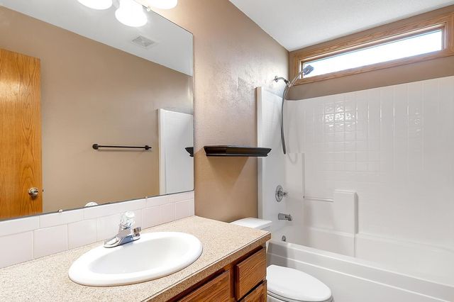 231 S Fairway Cir, Andover, KS 67002