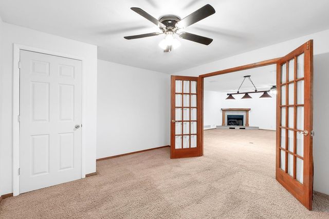 231 S Fairway Cir, Andover, KS 67002