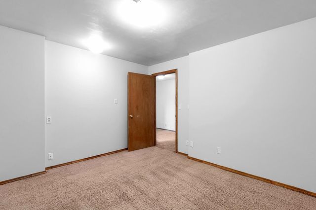 231 S Fairway Cir, Andover, KS 67002