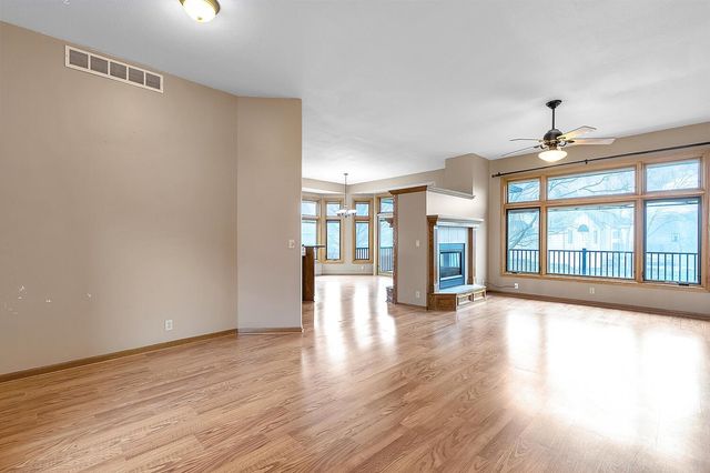 231 S Fairway Cir, Andover, KS 67002