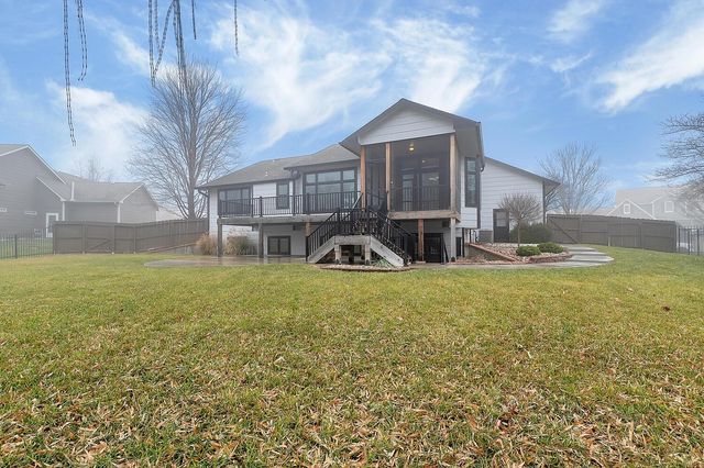 231 S Fairway Cir, Andover, KS 67002