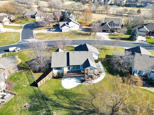 231 S Fairway Cir, Andover, KS 67002