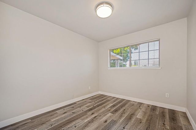 6983 Brayton Ave, Citrus Heights, CA 95621