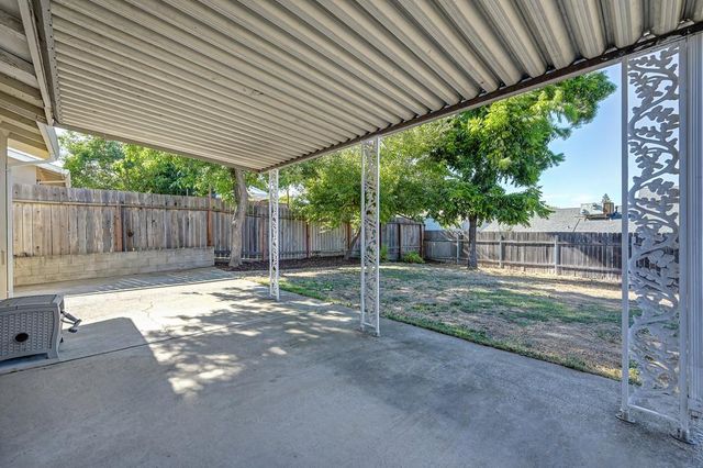 6983 Brayton Ave, Citrus Heights, CA 95621
