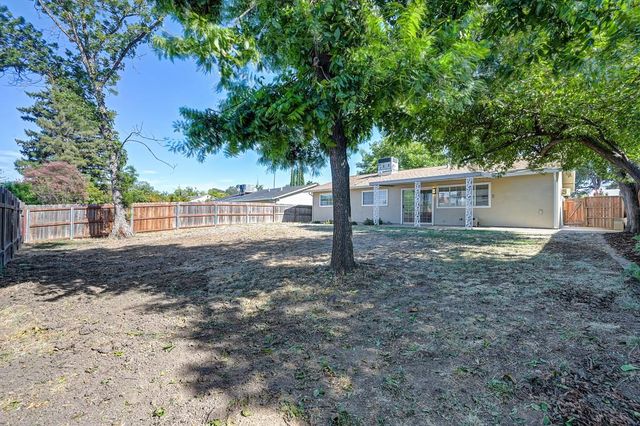 6983 Brayton Ave, Citrus Heights, CA 95621