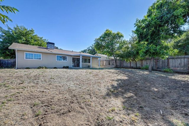 6983 Brayton Ave, Citrus Heights, CA 95621