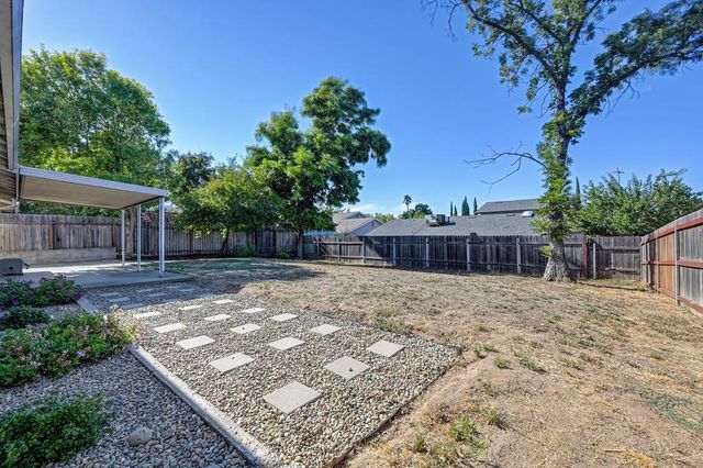 6983 Brayton Ave, Citrus Heights, CA 95621
