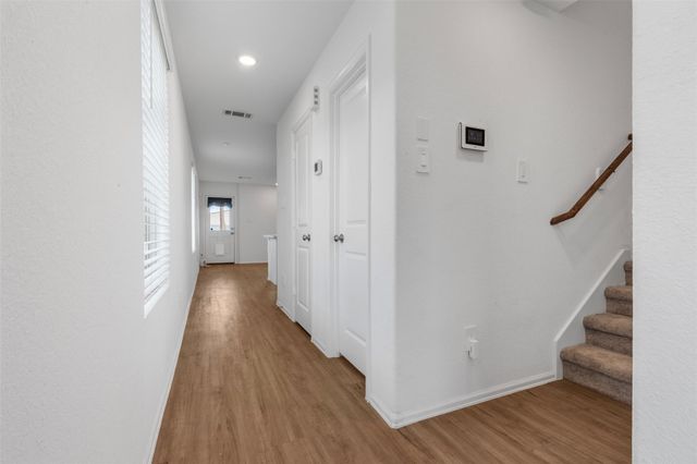 1044 Road 5203, Cleveland, TX 77327