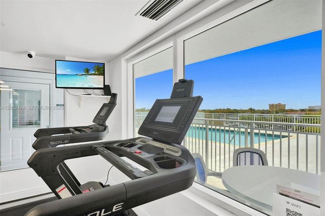 60 NW 37th Ave 608, Miami, FL 33125