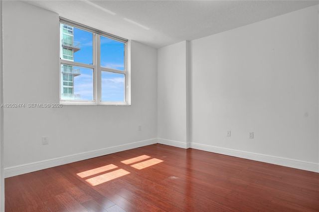 60 NW 37th Ave 608, Miami, FL 33125