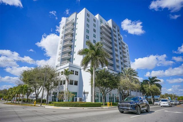 60 NW 37th Ave 608, Miami, FL 33125