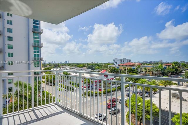 60 NW 37th Ave 608, Miami, FL 33125