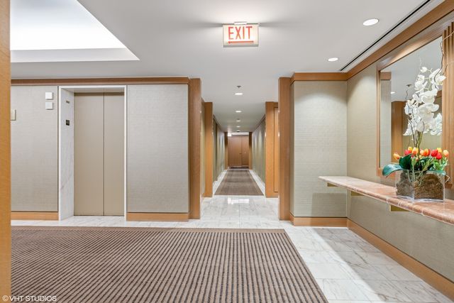 161 E CHICAGO Avenue 33DE, Chicago, IL 60611