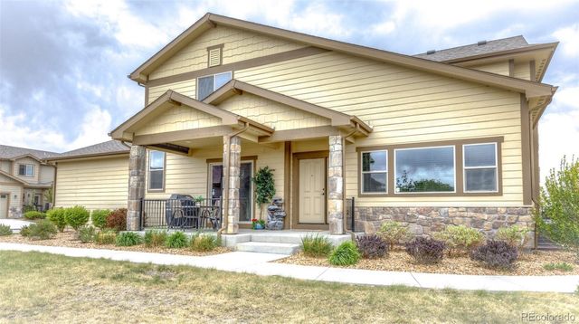 1922 Sunshine Peak Drive, Loveland, CO 80538