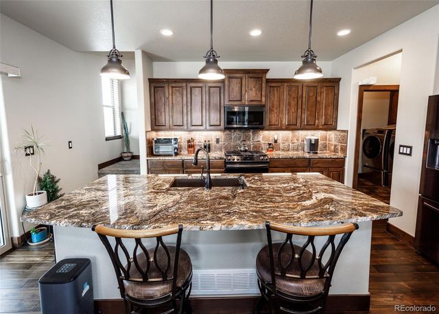 1922 Sunshine Peak Drive, Loveland, CO 80538