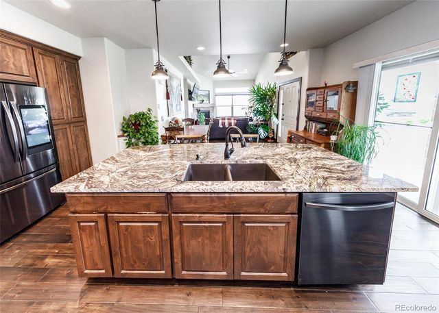 1922 Sunshine Peak Drive, Loveland, CO 80538