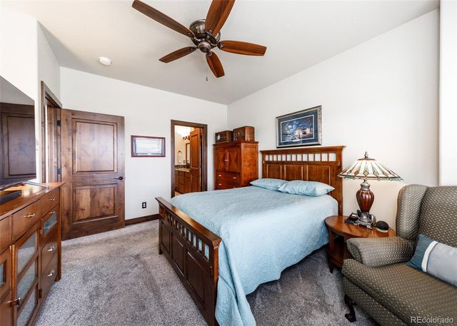 1922 Sunshine Peak Drive, Loveland, CO 80538