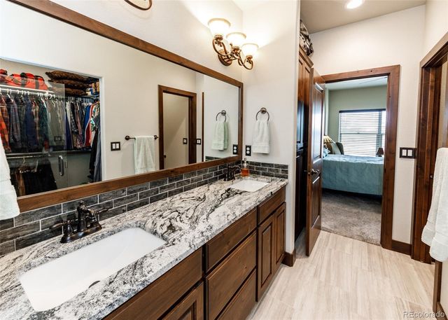 1922 Sunshine Peak Drive, Loveland, CO 80538