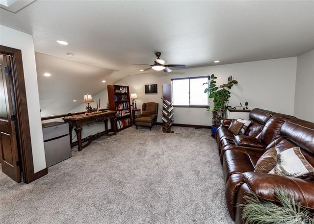 1922 Sunshine Peak Drive, Loveland, CO 80538