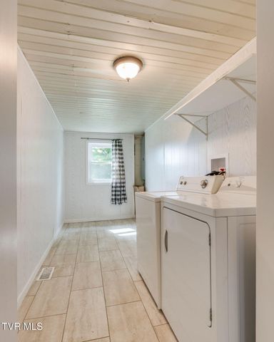 3781 Highway 126, Blountville, TN 37617