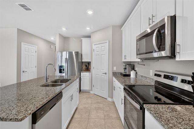 3310 WEITZEL DRIVE, Haines City, FL 33844