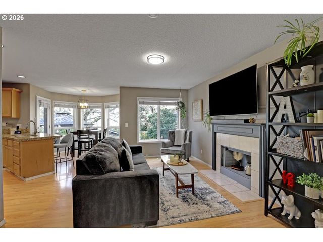 16231 Nw RAMONA Dr, Beaverton, OR 97006