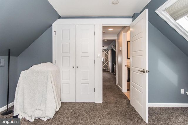 23 BEGONIA LN, Levittown, PA 19054