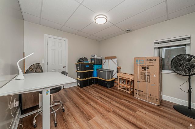 115 Harvard Pl, Manhattan, KS 66502